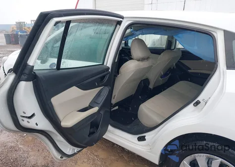 2018 Subaru Impreza 2.0I z USA, uszkodzony, nr VIN 4S3GTAA68J3711217